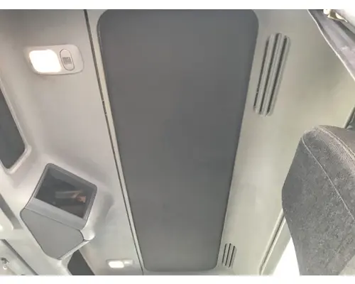 Freightliner COLUMBIA 120 Body, Misc. Parts