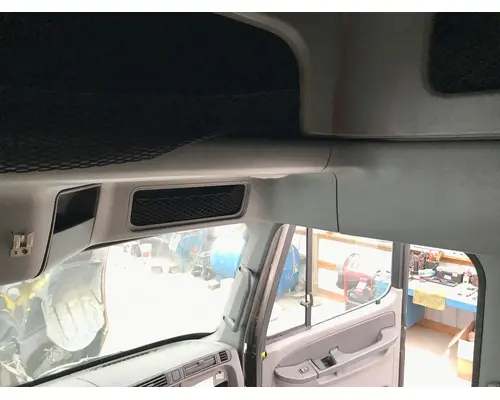 Freightliner COLUMBIA 120 Body, Misc. Parts