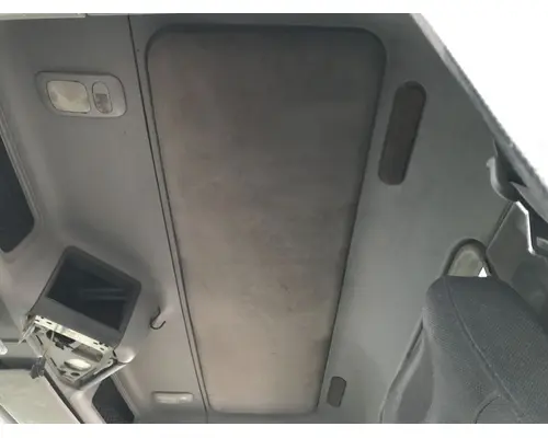 Freightliner COLUMBIA 120 Body, Misc. Parts