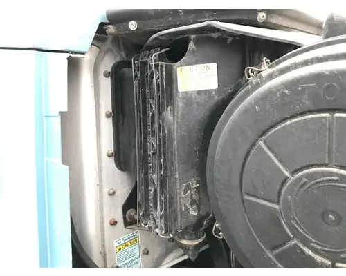 Freightliner COLUMBIA 120 Body, Misc. Parts