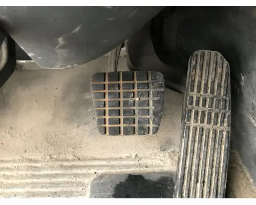 Freightliner COLUMBIA 120 Body, Misc. Parts