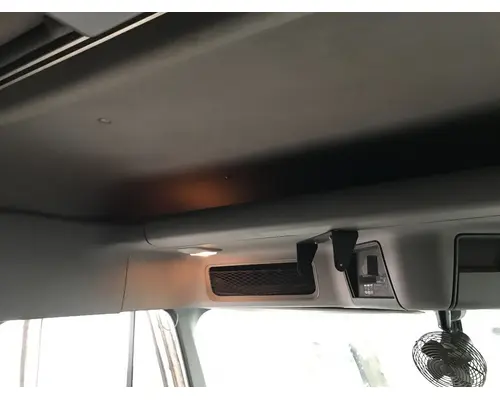 Freightliner COLUMBIA 120 Body, Misc. Parts