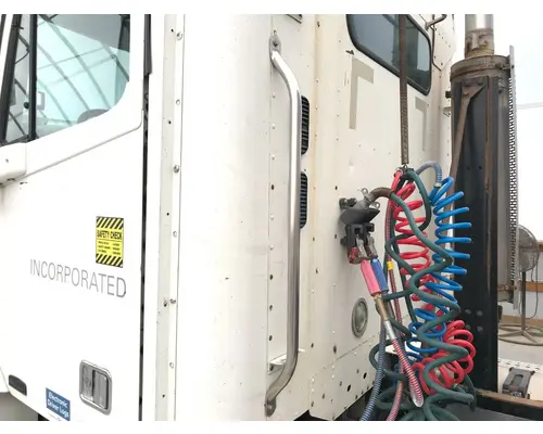 Freightliner COLUMBIA 120 Body, Misc. Parts