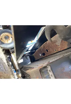 Freightliner COLUMBIA 120 Body, Misc. Parts