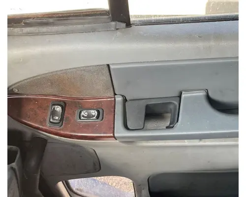 Freightliner COLUMBIA 120 Body, Misc. Parts