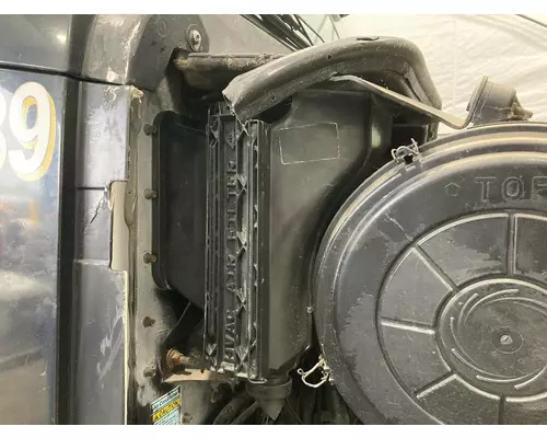 Freightliner COLUMBIA 120 Body, Misc. Parts