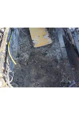Freightliner COLUMBIA 120 Brackets, Misc