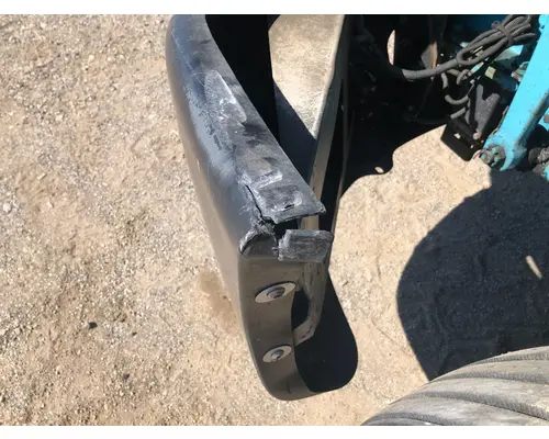 Freightliner COLUMBIA 120 Bumper Assembly, Front