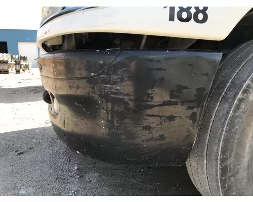 Freightliner COLUMBIA 120 Bumper Assembly, Front