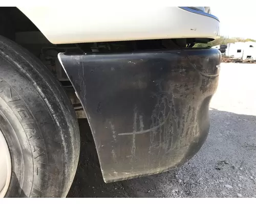 Freightliner COLUMBIA 120 Bumper Assembly, Front