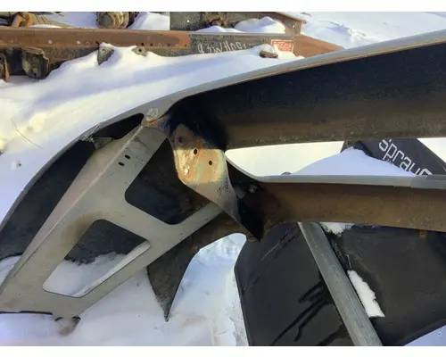 Freightliner COLUMBIA 120 Bumper Assembly, Front