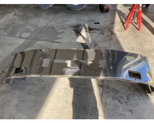 Freightliner COLUMBIA 120 Bumper Assembly, Front