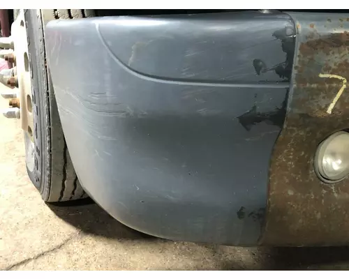 Freightliner COLUMBIA 120 Bumper End