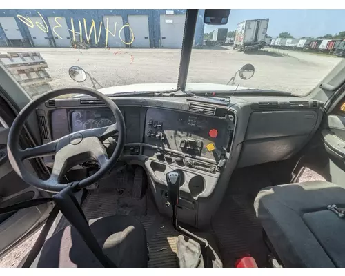 Freightliner COLUMBIA 120 Cab Assembly