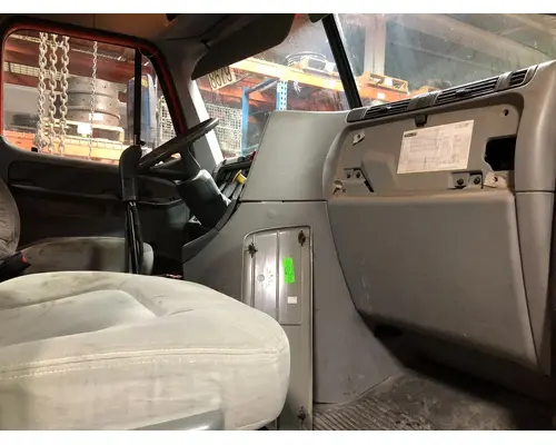 Freightliner COLUMBIA 120 Cab Assembly