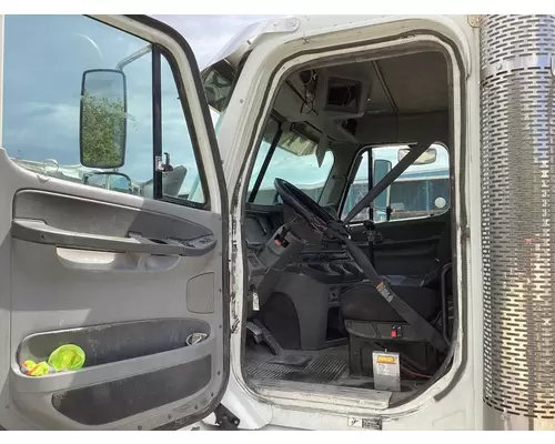 Freightliner COLUMBIA 120 Cab Assembly