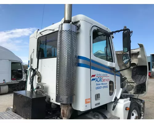 Freightliner COLUMBIA 120 Cab Assembly