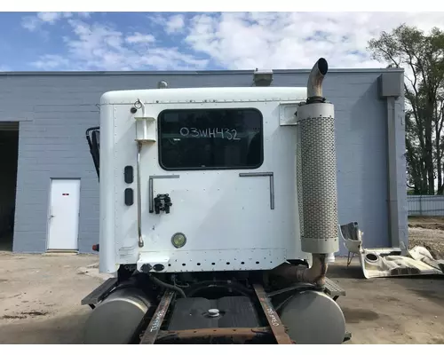 Freightliner COLUMBIA 120 Cab Assembly