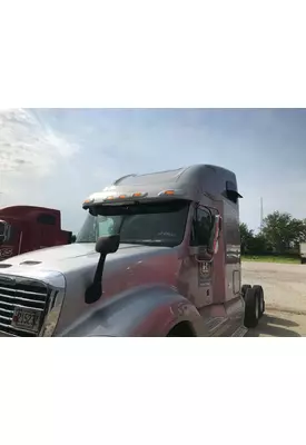 Freightliner COLUMBIA 120 Cab Assembly