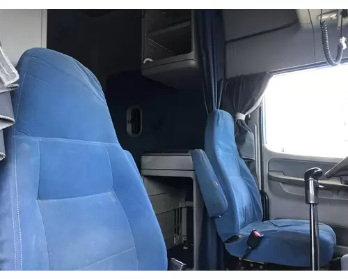 Freightliner COLUMBIA 120 Cab Assembly