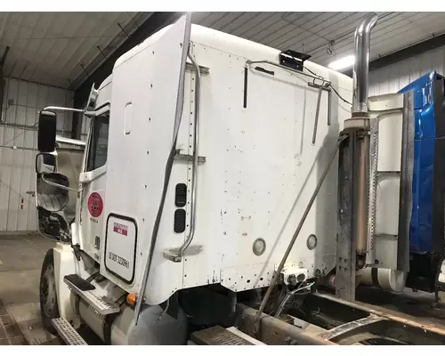 Freightliner COLUMBIA 120 Cab Assembly