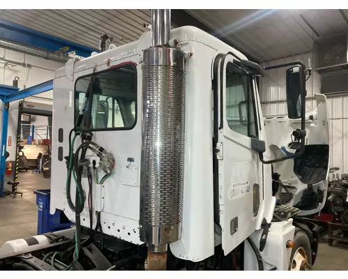 Freightliner COLUMBIA 120 Cab Assembly