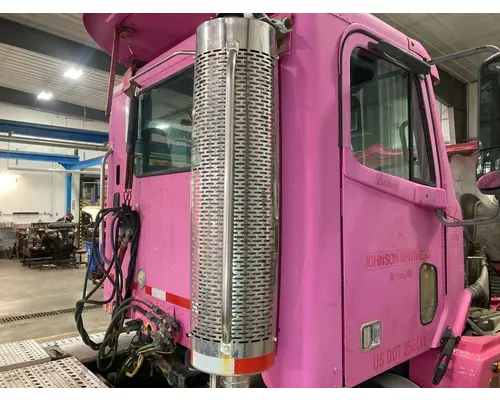 Freightliner COLUMBIA 120 Cab Assembly