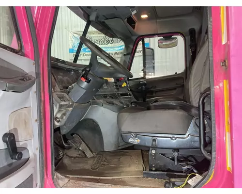 Freightliner COLUMBIA 120 Cab Assembly