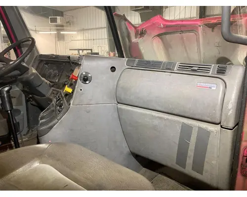 Freightliner COLUMBIA 120 Cab Assembly