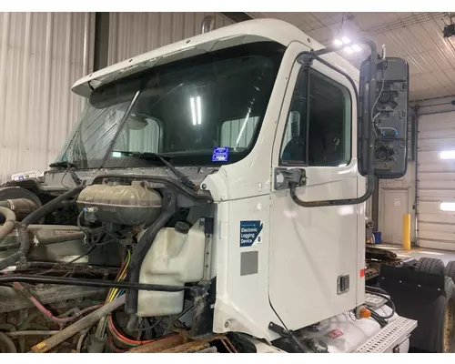 Freightliner COLUMBIA 120 Cab Assembly
