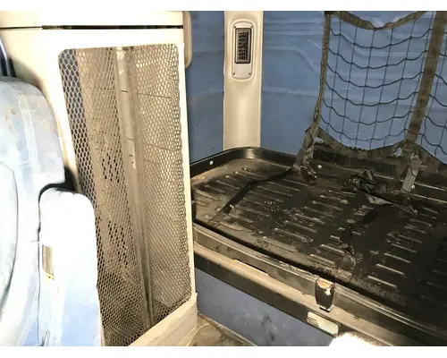 Freightliner COLUMBIA 120 Cab Assembly