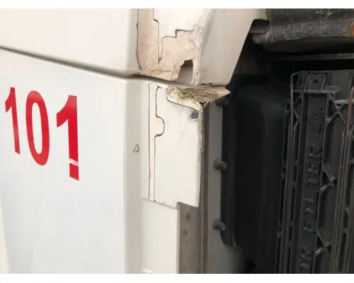 Freightliner COLUMBIA 120 Cab Assembly