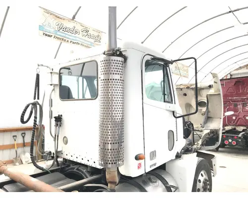 Freightliner COLUMBIA 120 Cab Assembly