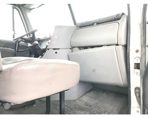 Freightliner COLUMBIA 120 Cab Assembly