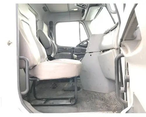 Freightliner COLUMBIA 120 Cab Assembly