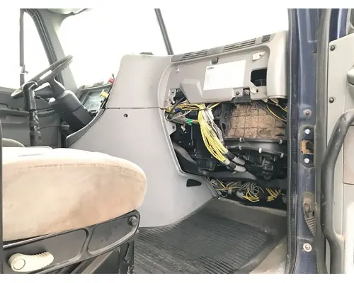 Freightliner COLUMBIA 120 Cab Assembly