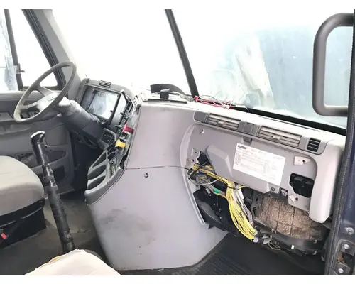 Freightliner COLUMBIA 120 Cab Assembly