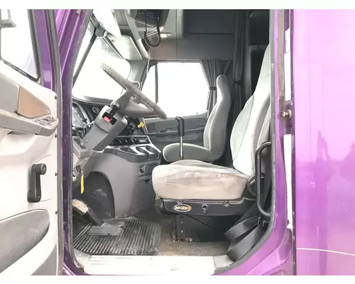 Freightliner COLUMBIA 120 Cab Assembly