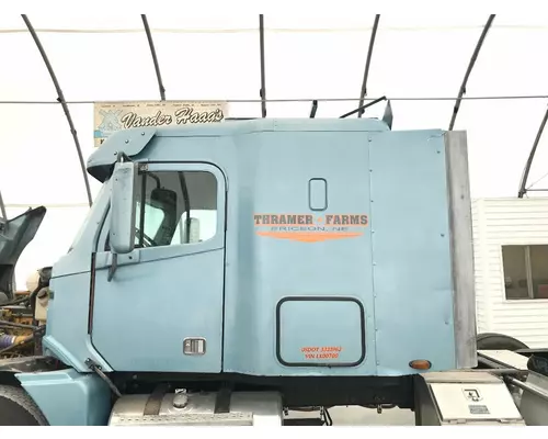 Freightliner COLUMBIA 120 Cab Assembly