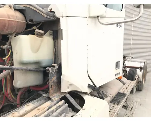 Freightliner COLUMBIA 120 Cab Assembly