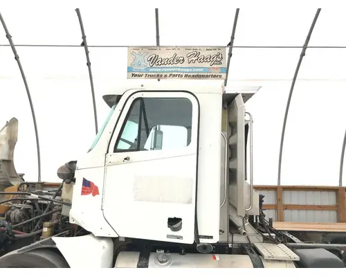 Freightliner COLUMBIA 120 Cab Assembly