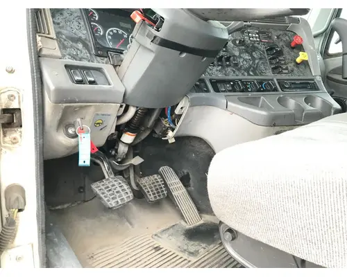 Freightliner COLUMBIA 120 Cab Assembly