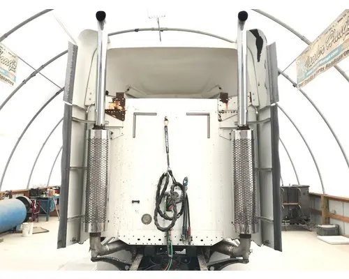 Freightliner COLUMBIA 120 Cab Assembly