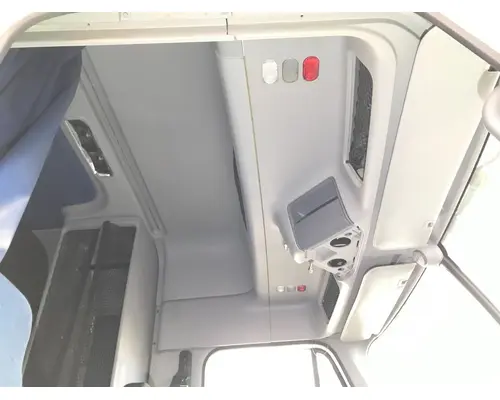 Freightliner COLUMBIA 120 Cab Assembly