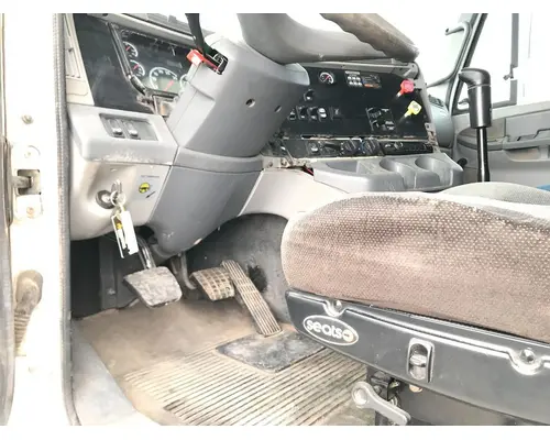 Freightliner COLUMBIA 120 Cab Assembly