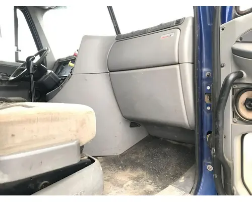 Freightliner COLUMBIA 120 Cab Assembly