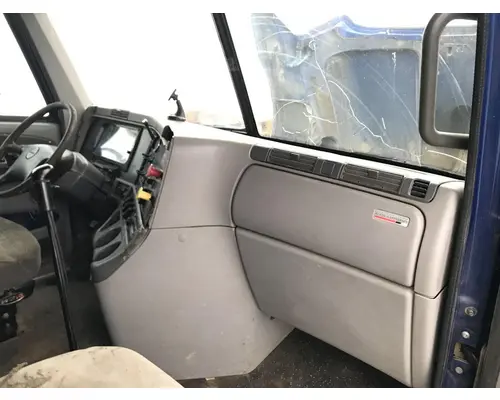 Freightliner COLUMBIA 120 Cab Assembly