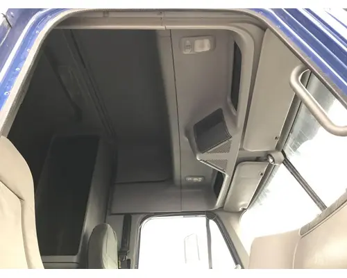 Freightliner COLUMBIA 120 Cab Assembly