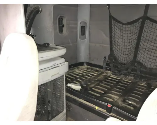 Freightliner COLUMBIA 120 Cab Assembly