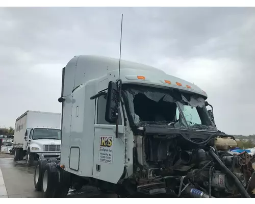 Freightliner COLUMBIA 120 Cab Assembly